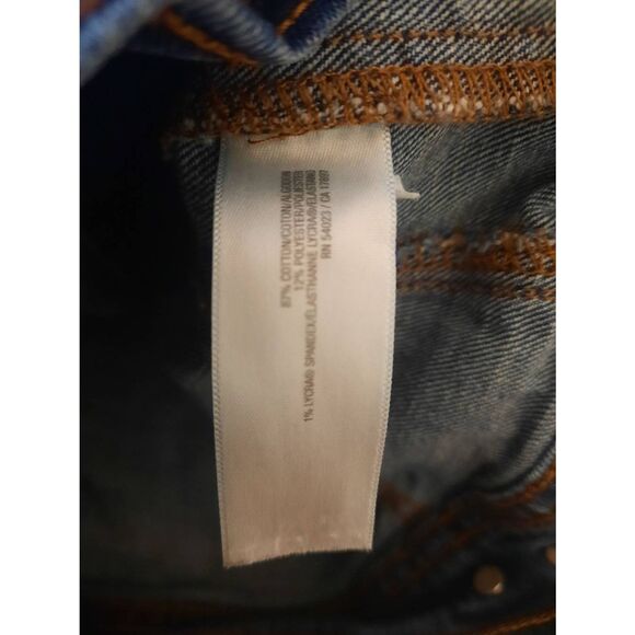 Old Navy Women's Classic Dark Wash Denim Jacket Size S - Picture 3 of 4